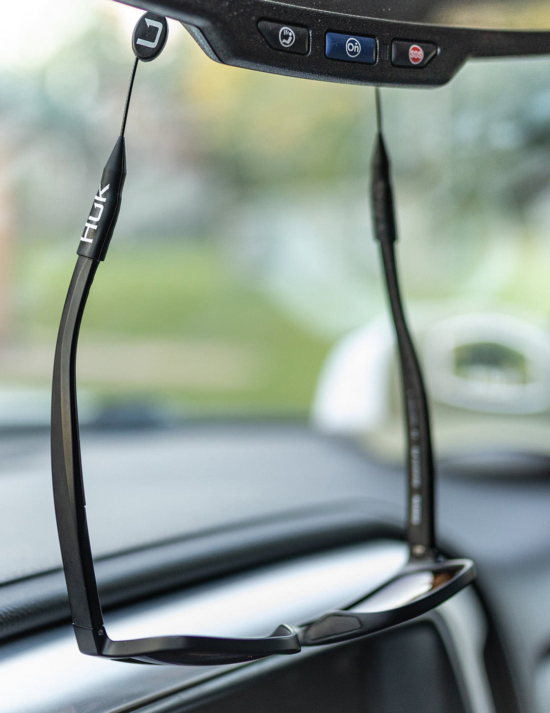 Huk Cablz Sunglass Strap - Black