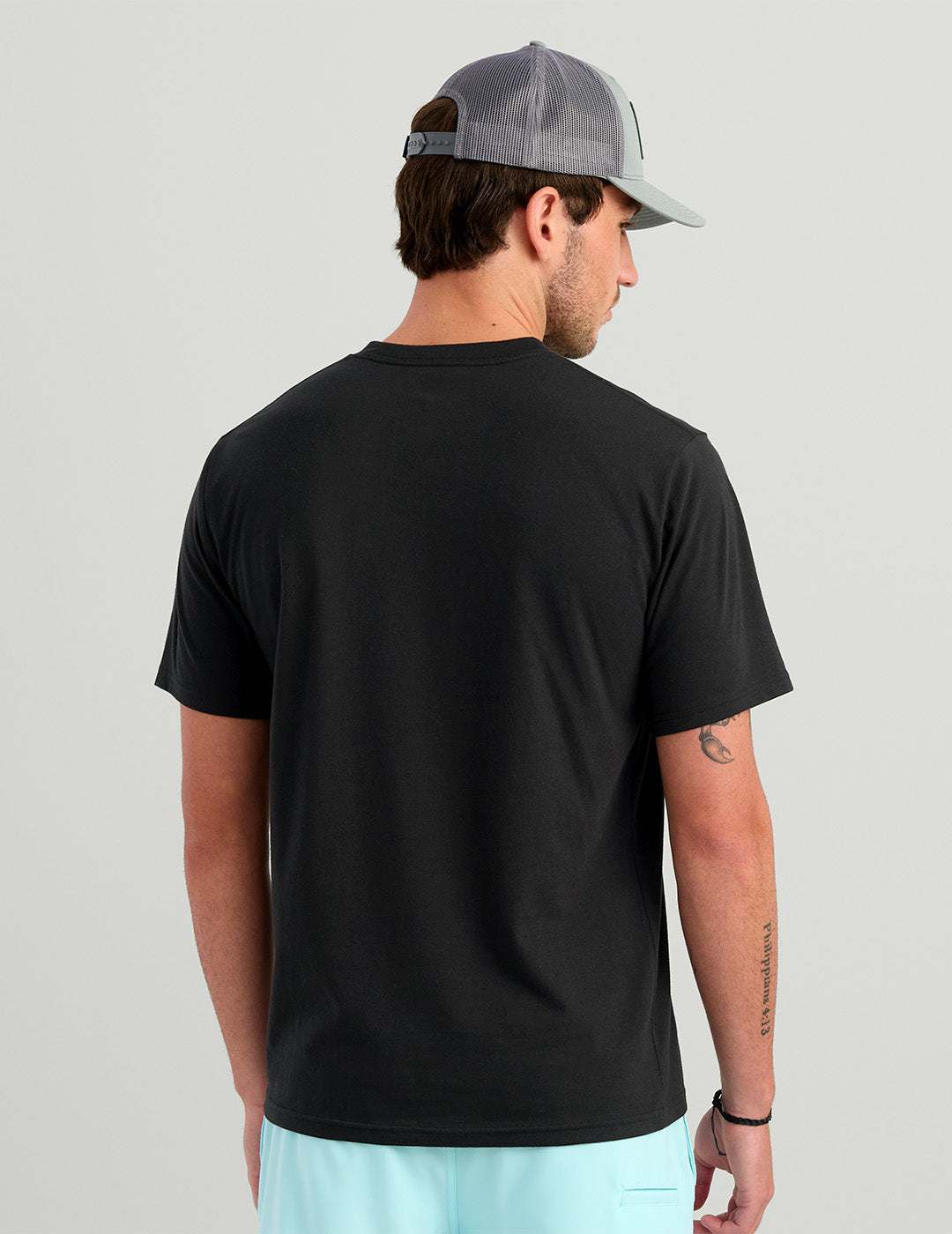 Huk Huk Script Tee - Black