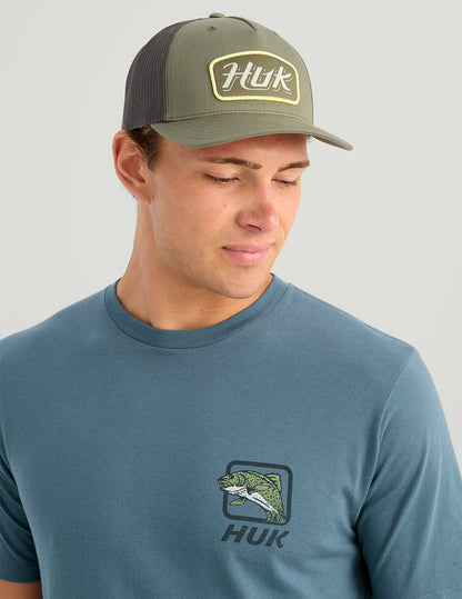 Huk Fin Badge Tee - Stormy Blue