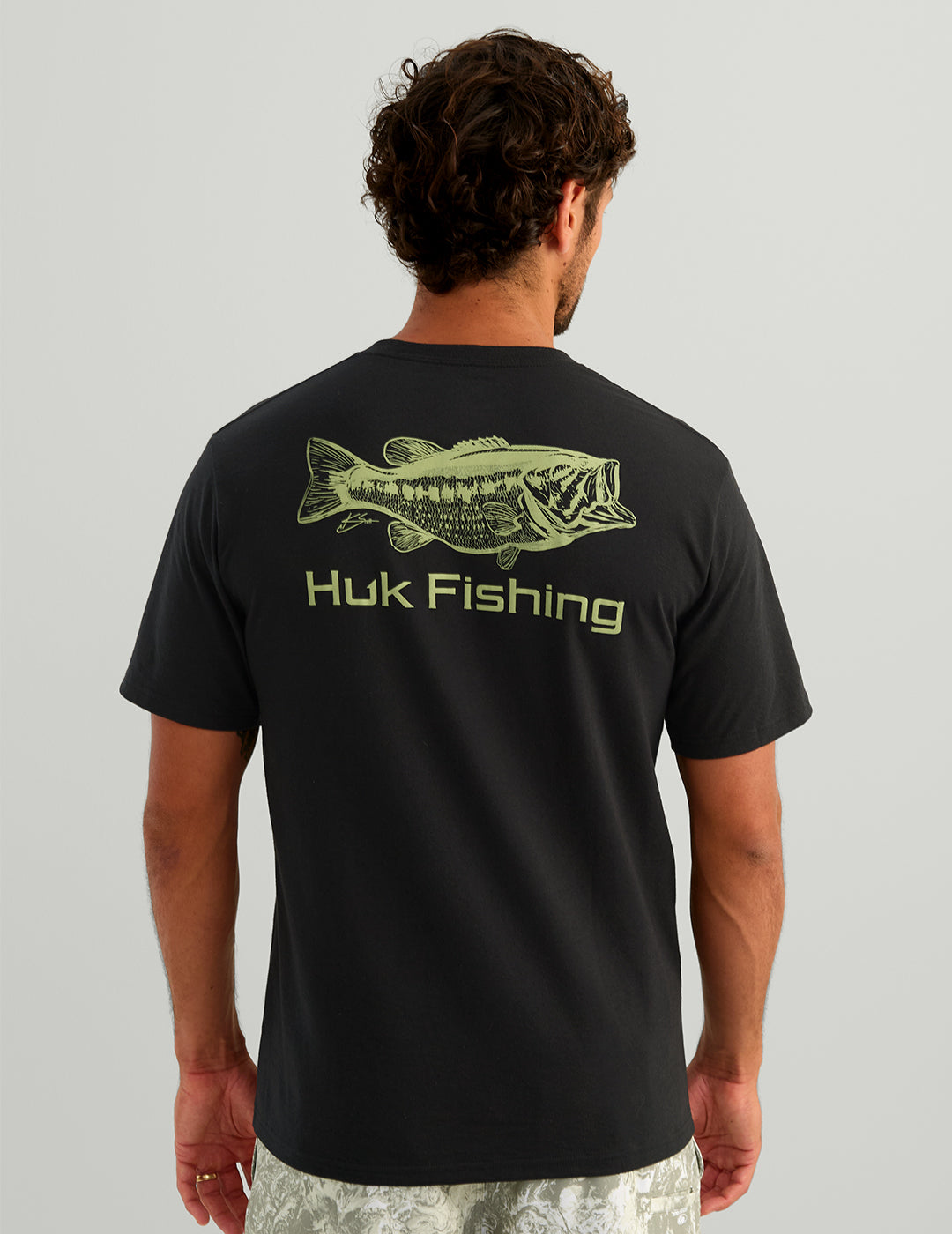 Huk KC One Hit Pocket Tee - Black