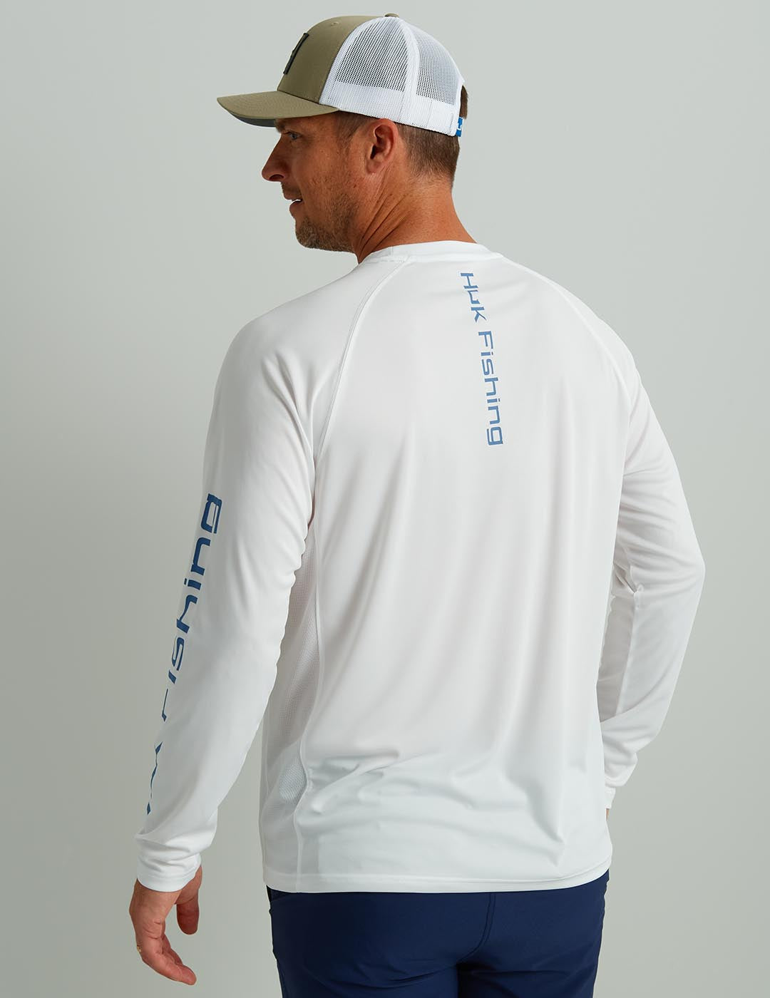 Huk Pursuit Performance Crew - White