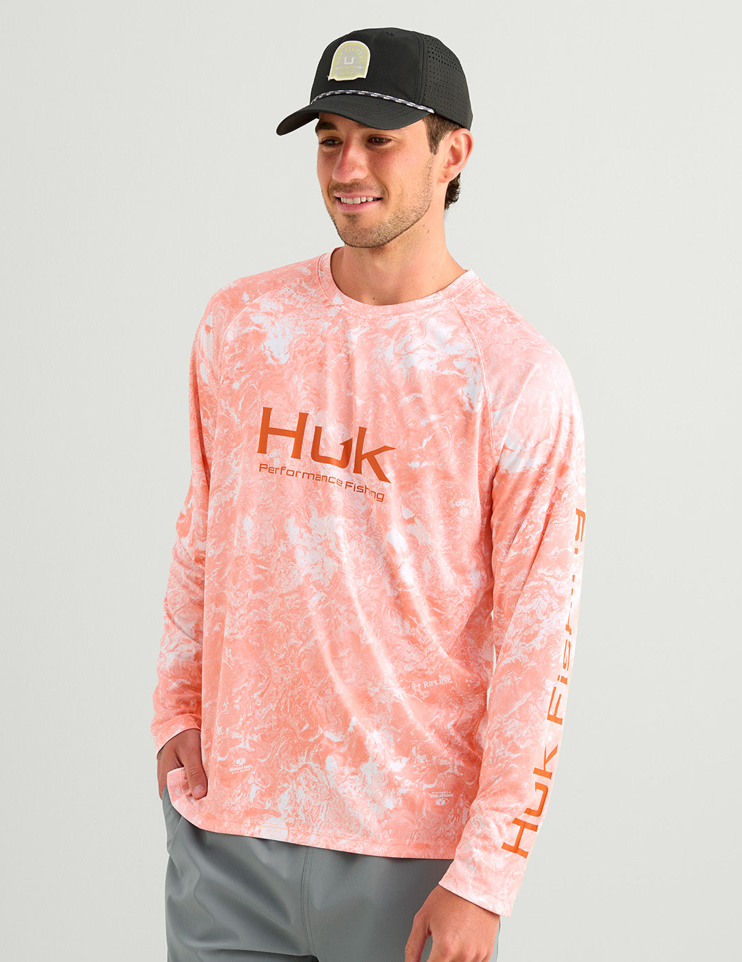 Huk Mossy Oak Pursuit Performance Crew - Mossy Oak Coral Reef