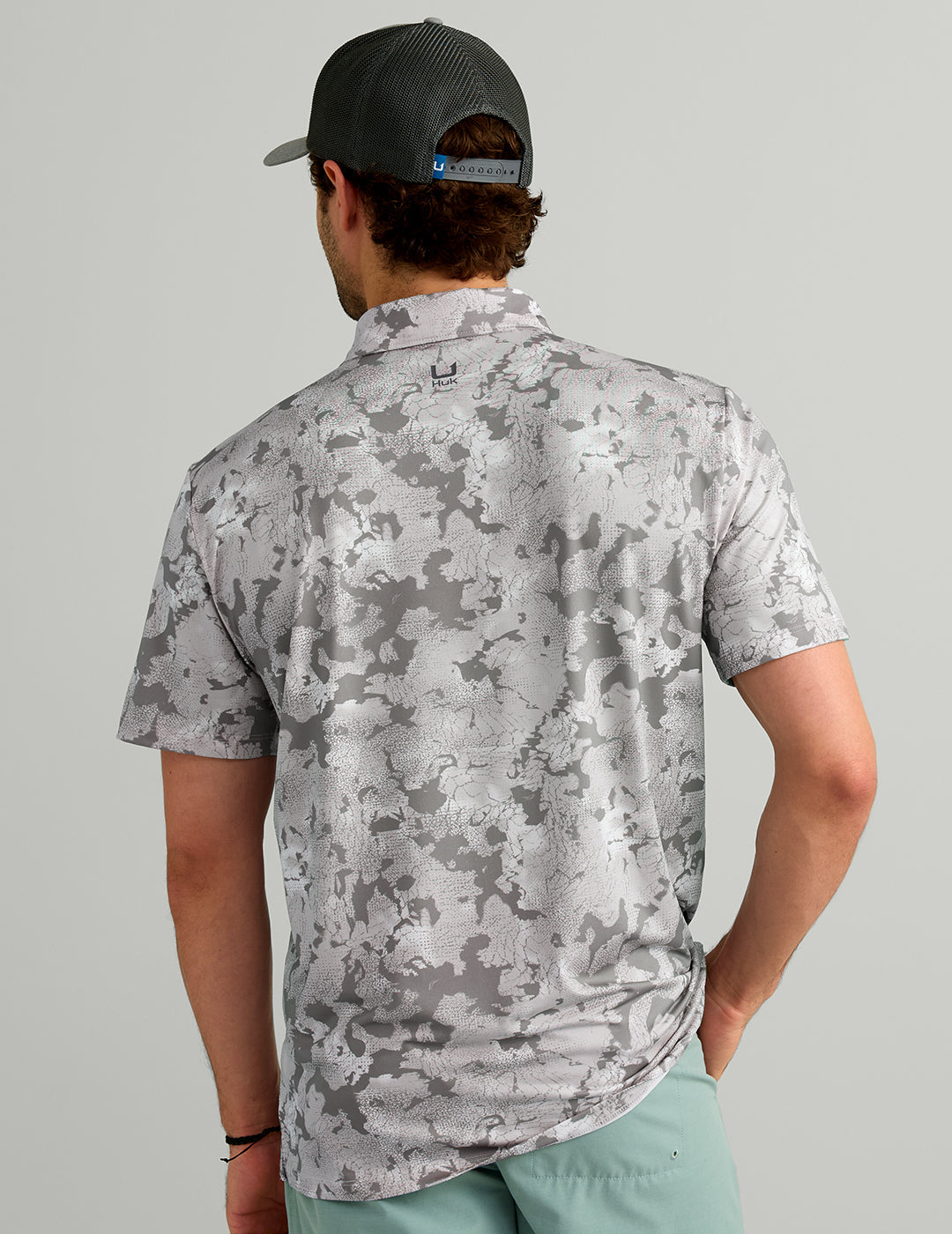 Huk KC Airweight Performance Polo - Sharkskin Estuary Camo