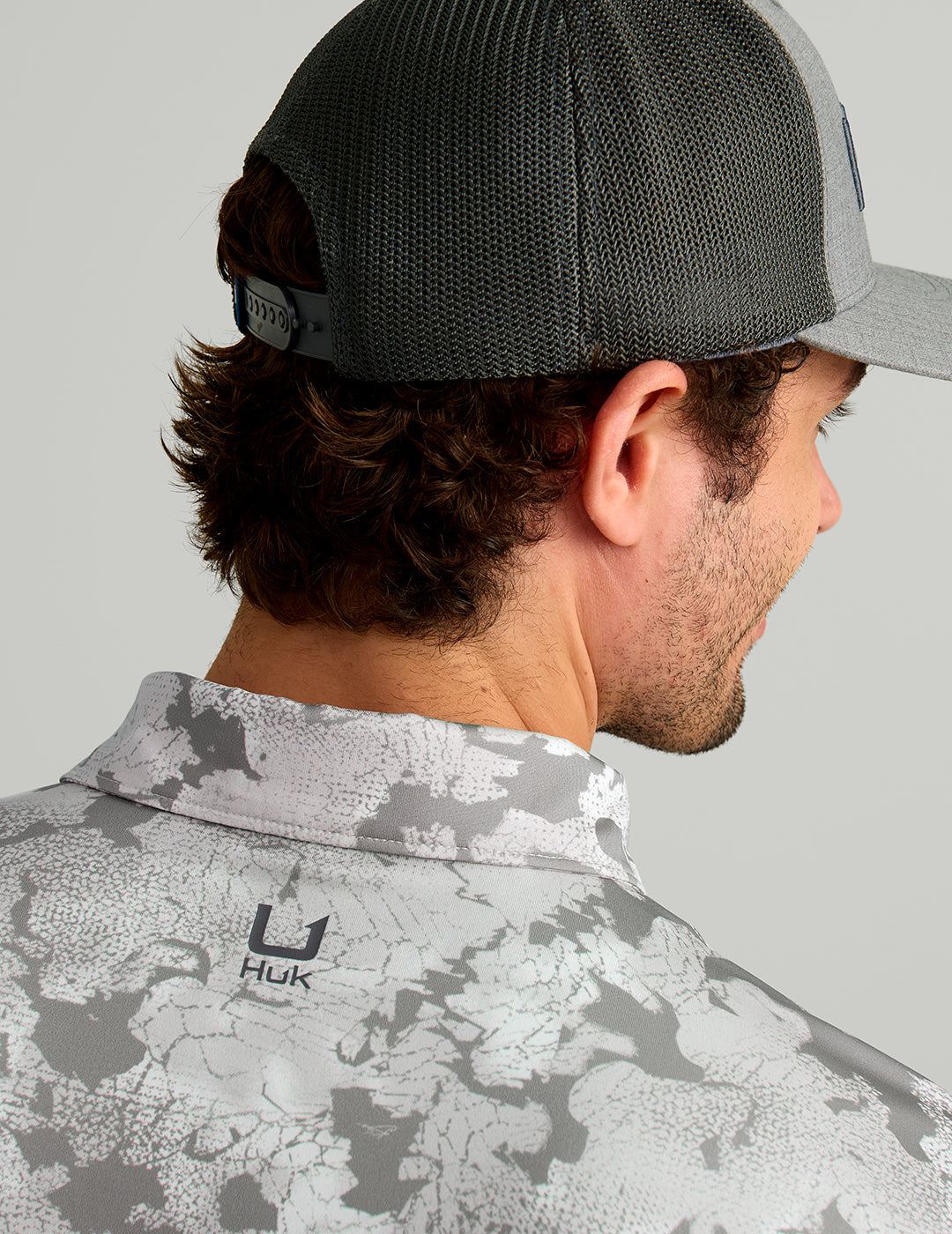 Huk KC Airweight Performance Polo - Sharkskin Estuary Camo
