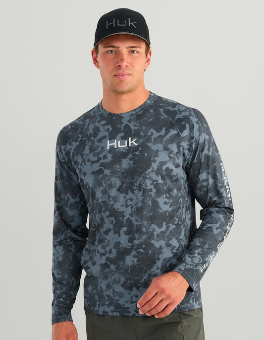 Huk Airweight KC Printed Crew - Stormy Blue Tideloom Camo