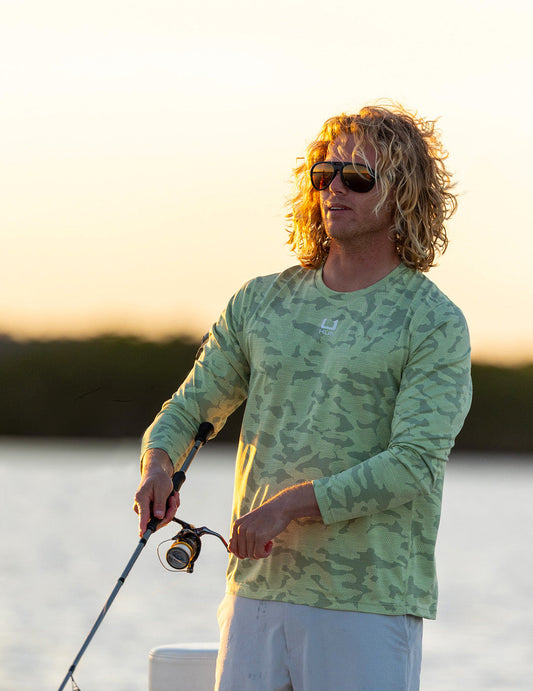 Huk A1A Pro Long Sleeve Crew - Vintage Chartreuse Camo