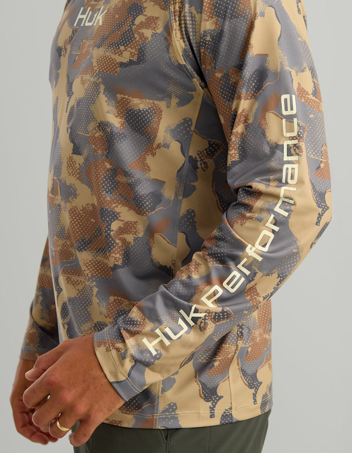 Huk Airweight KC Printed Hoodie - Starfish Tideloom Camo