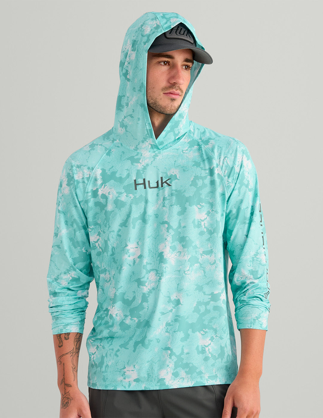 Huk Airweight KC Printed Hoodie - Caicos Estuary Camo