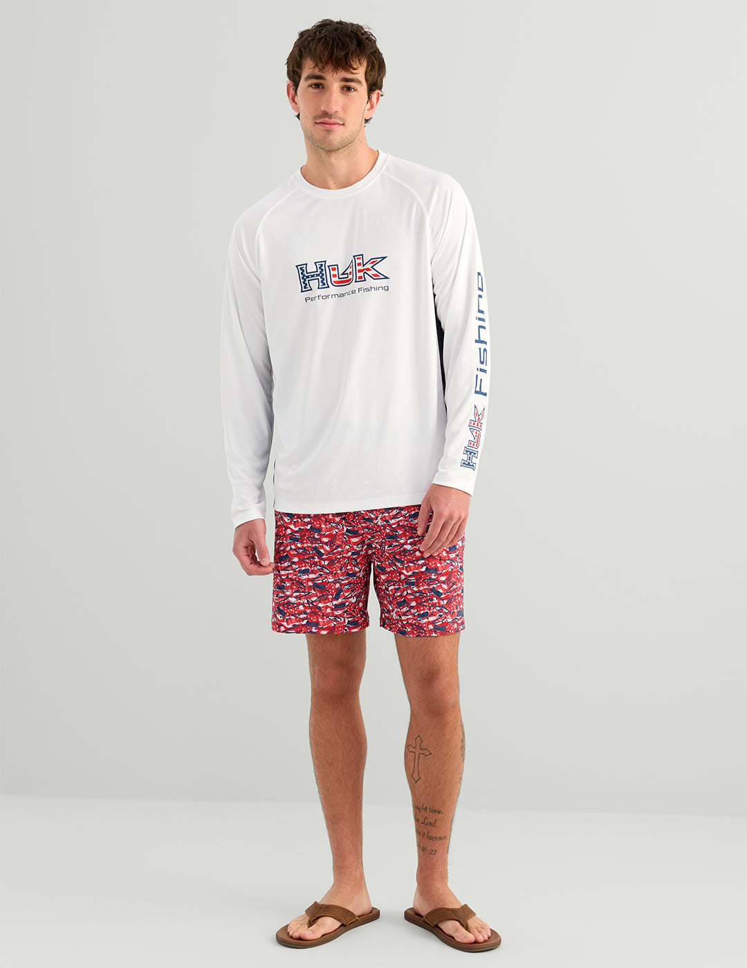 Huk Pursuit Americana Performance Crew - White