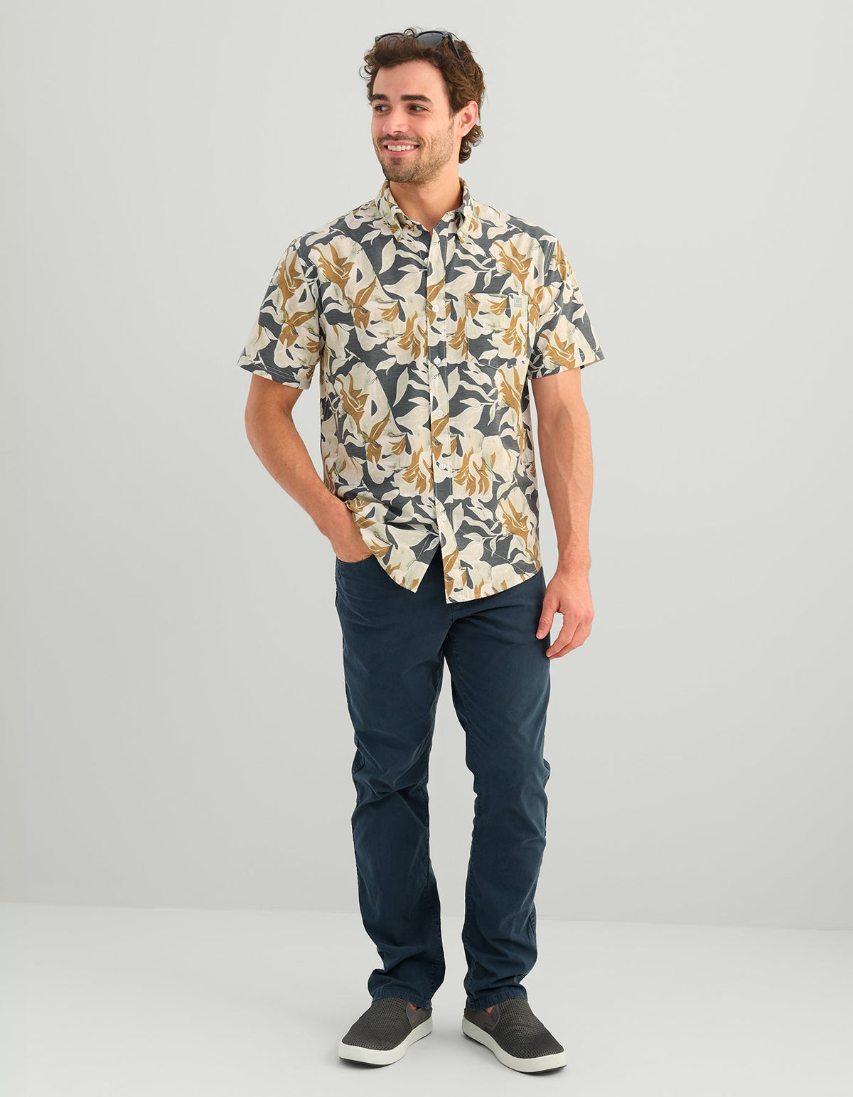 Huk Kona Button-Down - Dark Shadow Petal