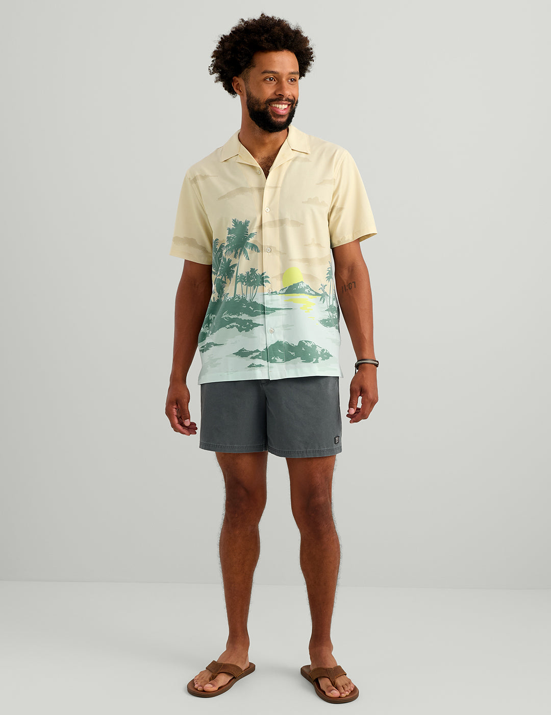 Huk Camp Shirt - Silver Birch Island