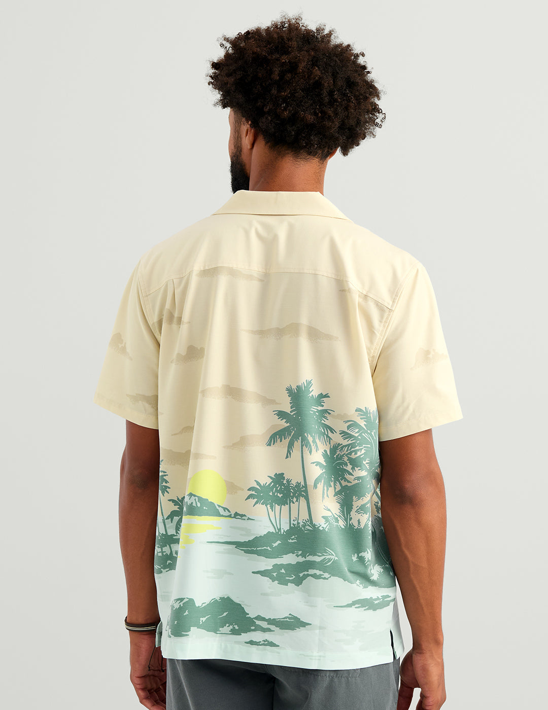 Huk Camp Shirt - Silver Birch Island