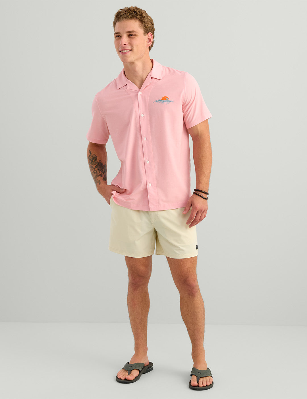 Huk Camp Shirt - Shrimp Pink Marlin
