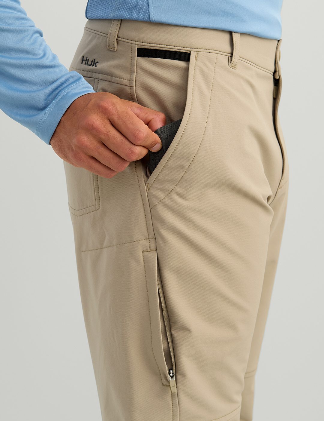 Huk Barrier Pant - Mudminnow