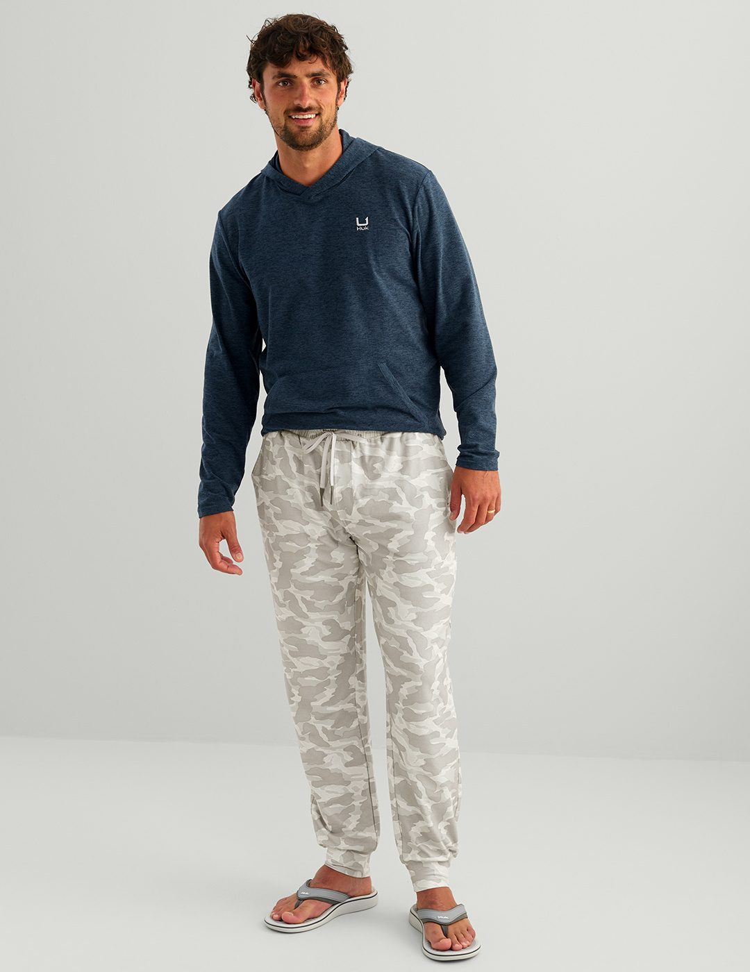 Huk Leeward Printed Fleece Jogger - Seagull Camo