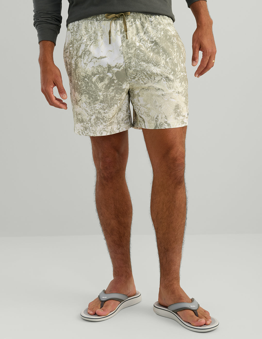 Huk Mossy Oak Pursuit Volley Swim Shorts - Mossy Oak Seagrass