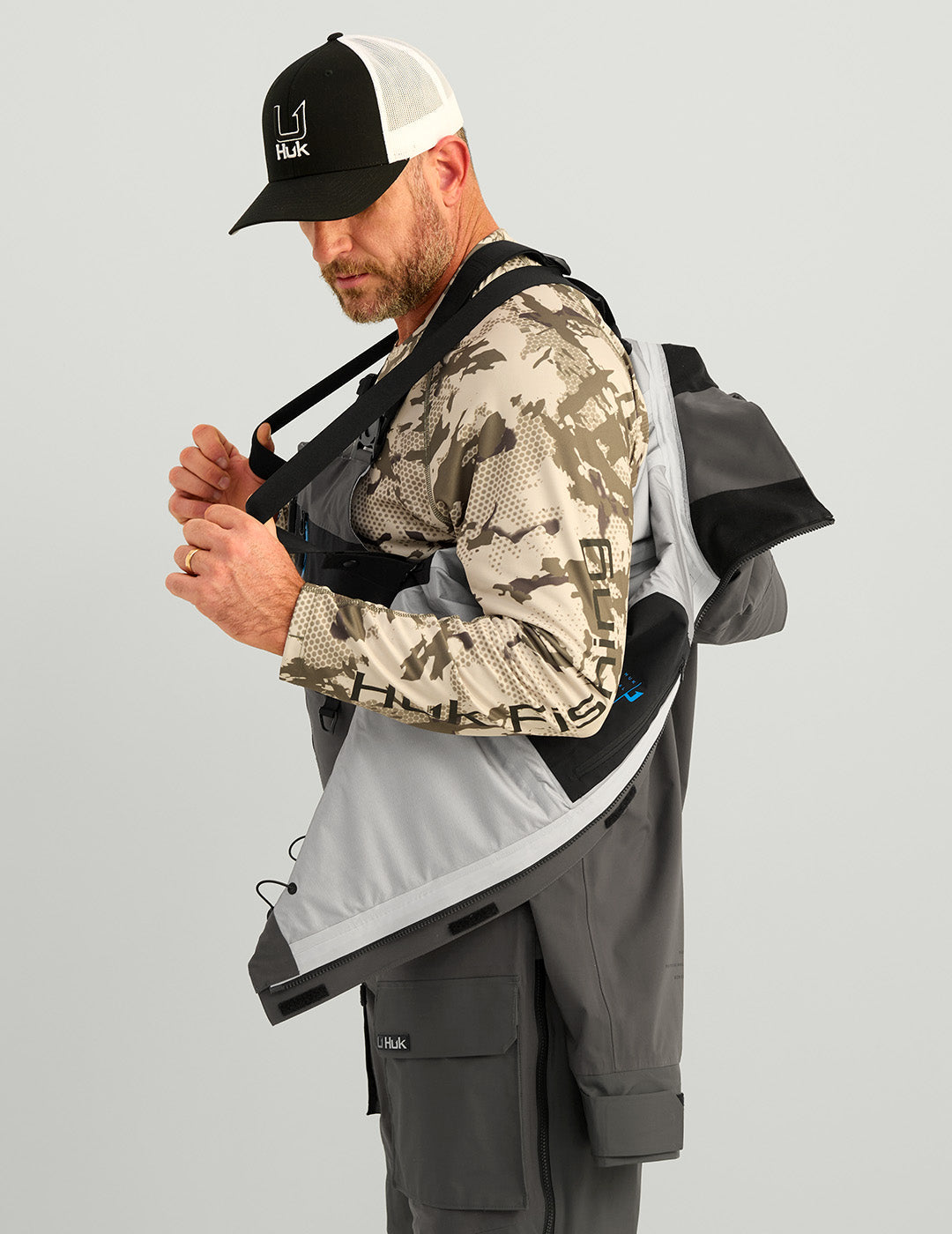 Huk Pro Series Jacket - Volcanic Ash