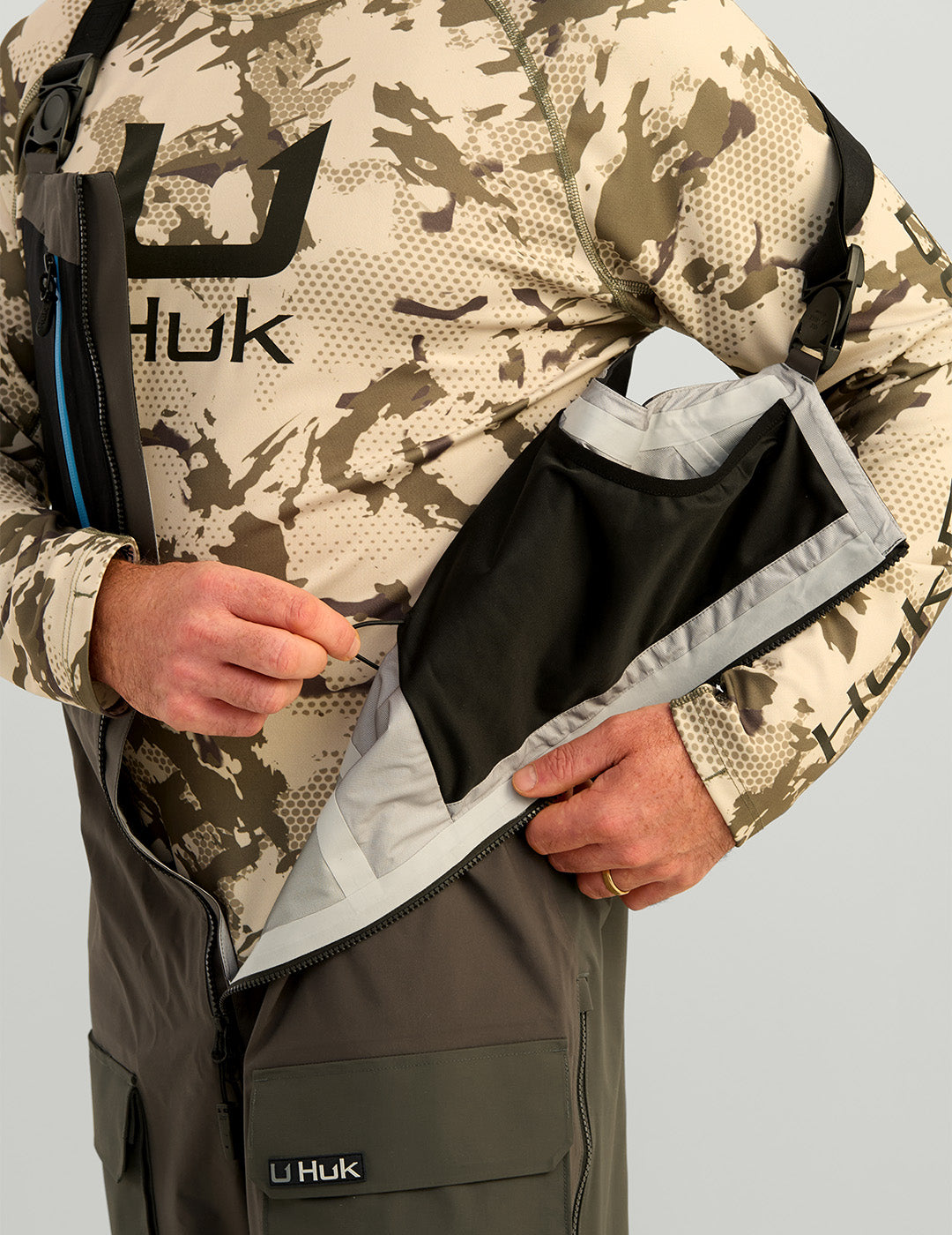 Huk Pro Series Bib - Volcanic Ash