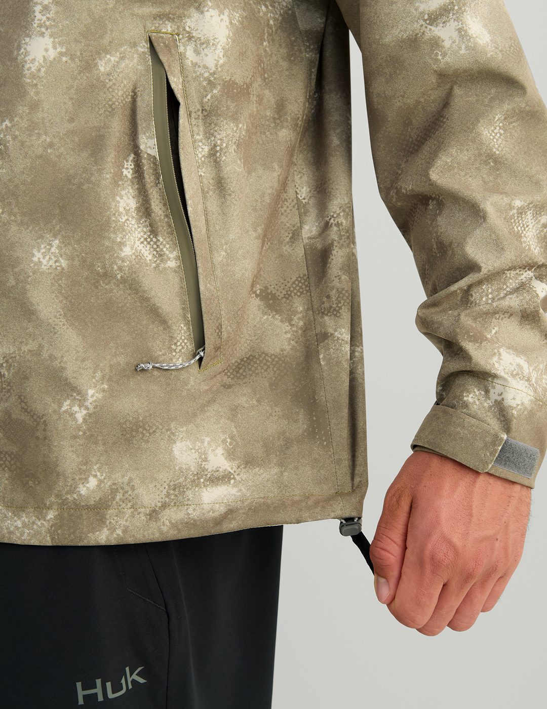 Huk Storm Printed 3-Layer Jacket - Moss Santee Sands