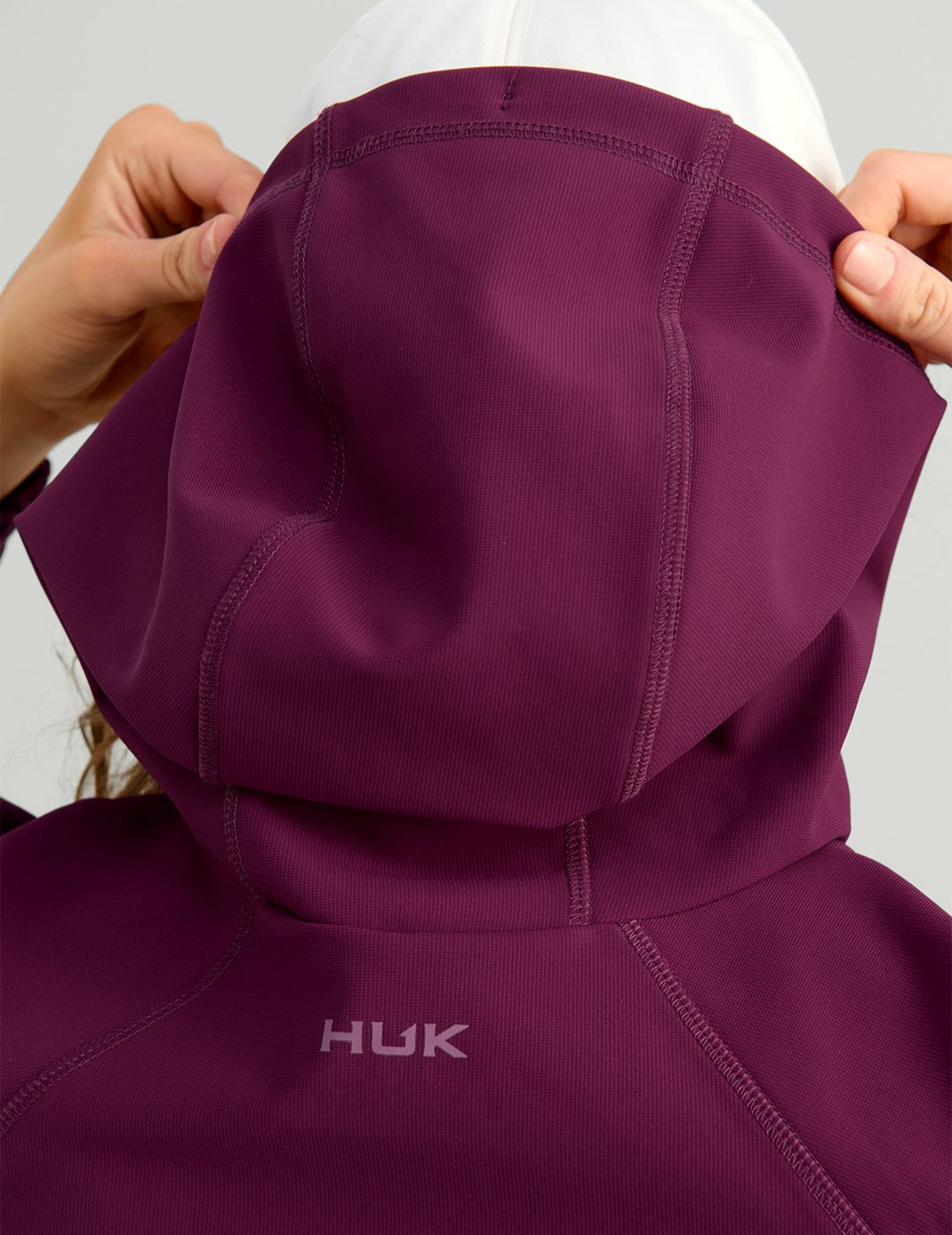 Huk Womens Breaker Pullover - Midnight Cove