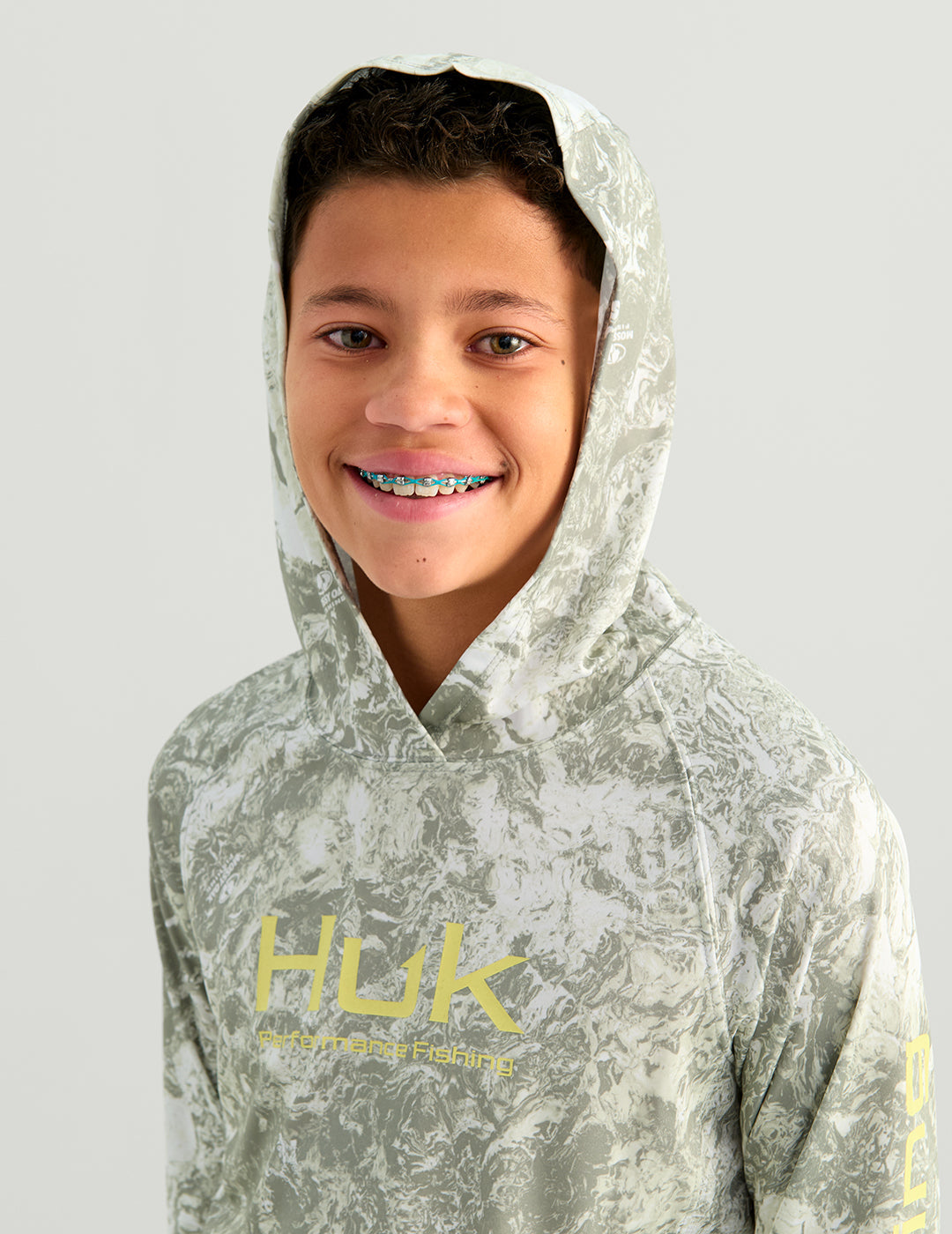 Huk Kids Mossy Oak Pursuit Performance Hoodie - Mossy Oak Seagrass