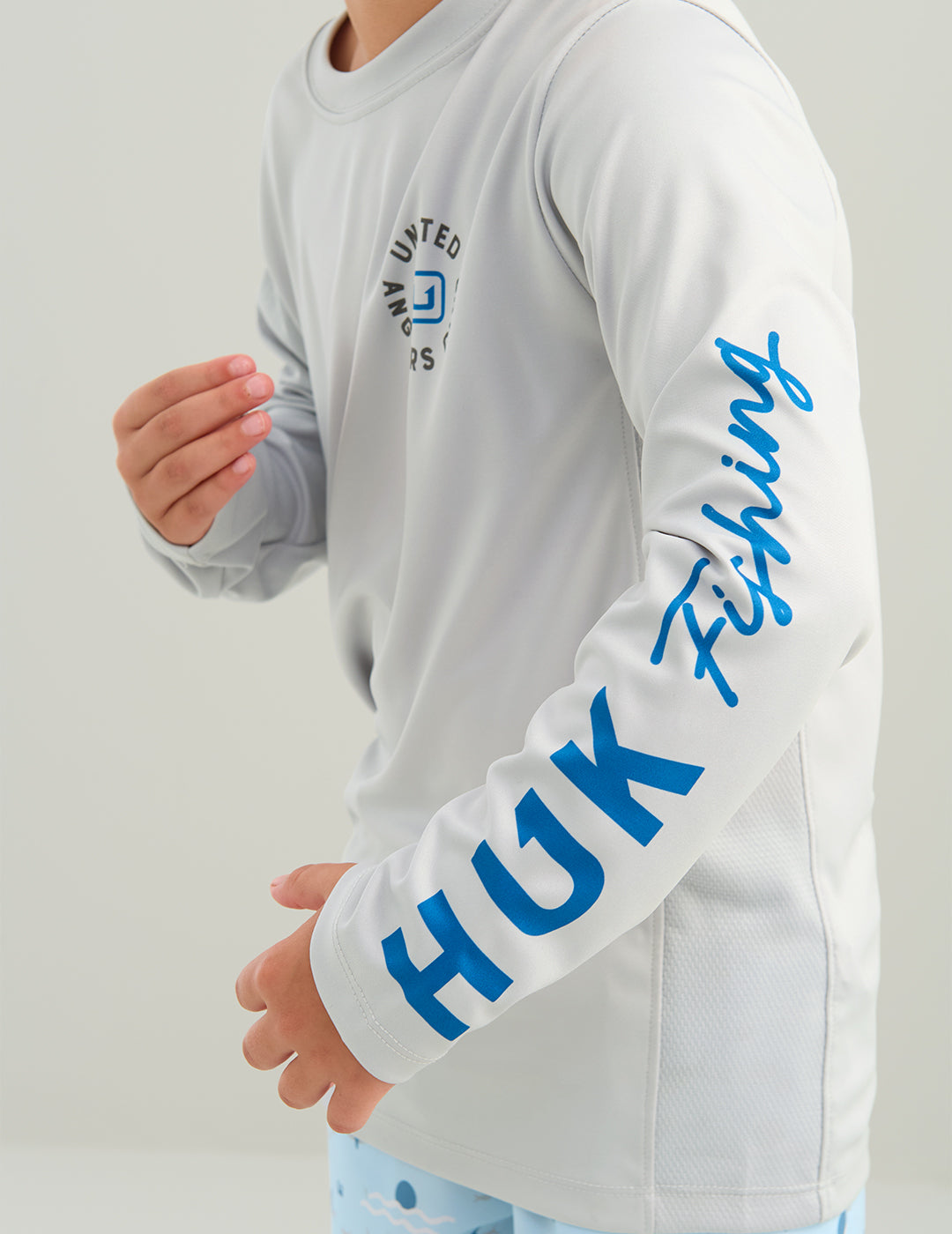 Huk Kids Pursuit United Anglers Performance Crew - Seagull