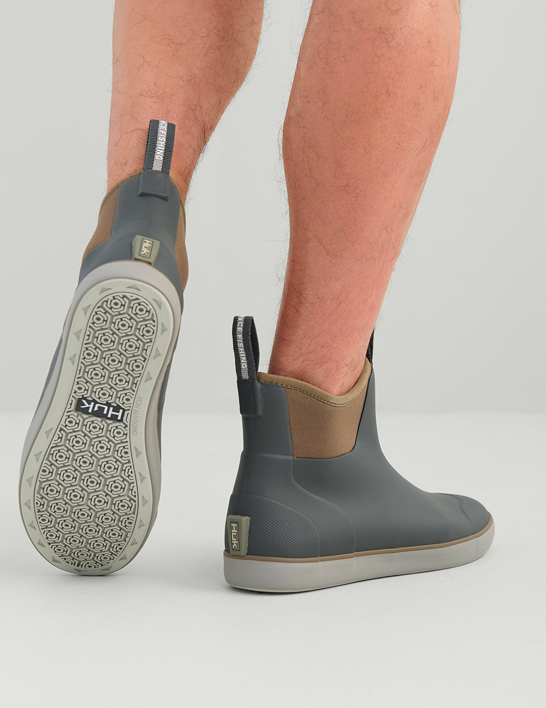 Huk Rogue Wave Boots - Dark Shadow