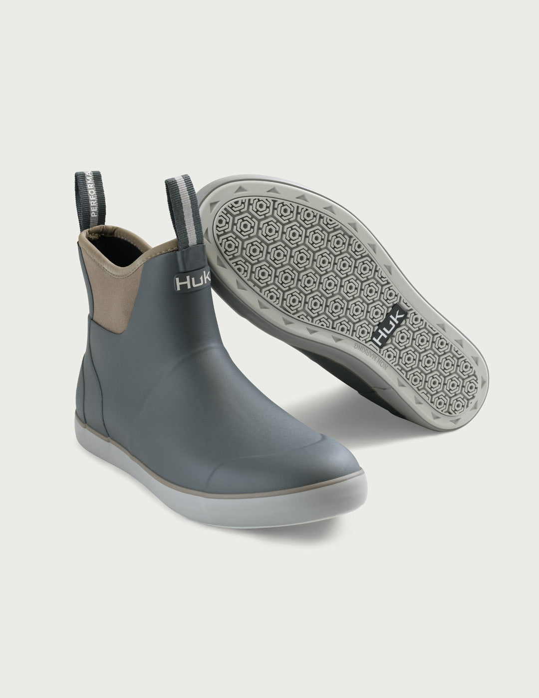 Huk Rogue Wave Boots - Dark Shadow