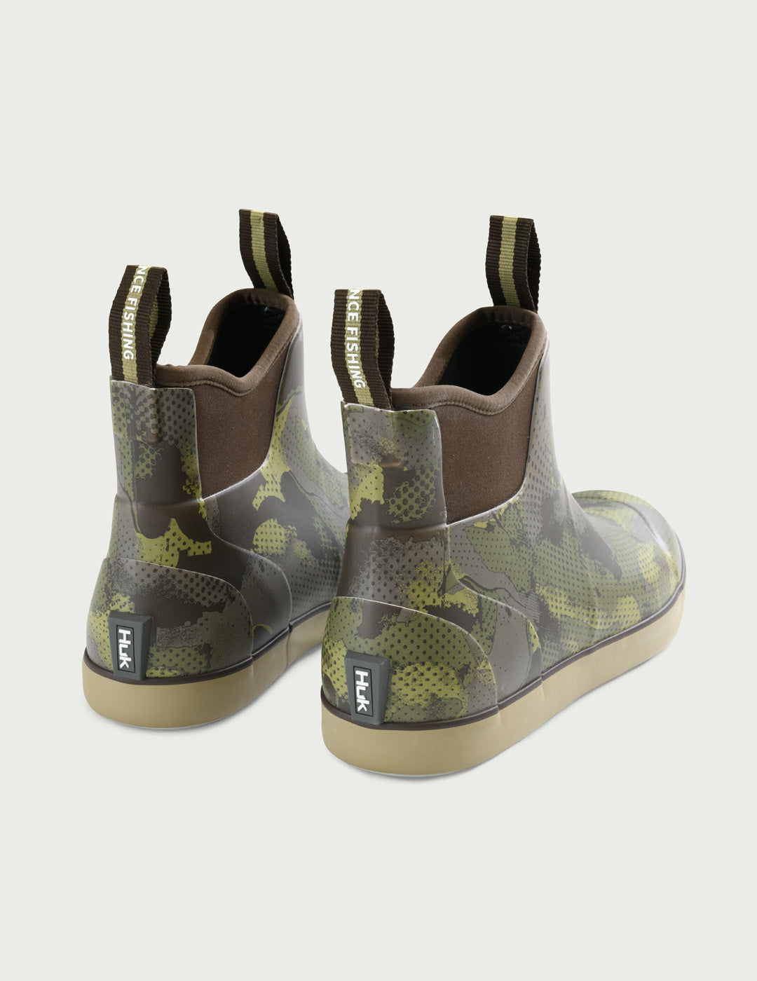 Huk KC Print Rogue Wave Boots - Grove Green Tideloom Camo