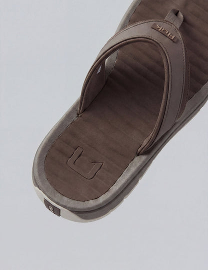 Huk Rogue Island Performance Flip-Flop - Mud