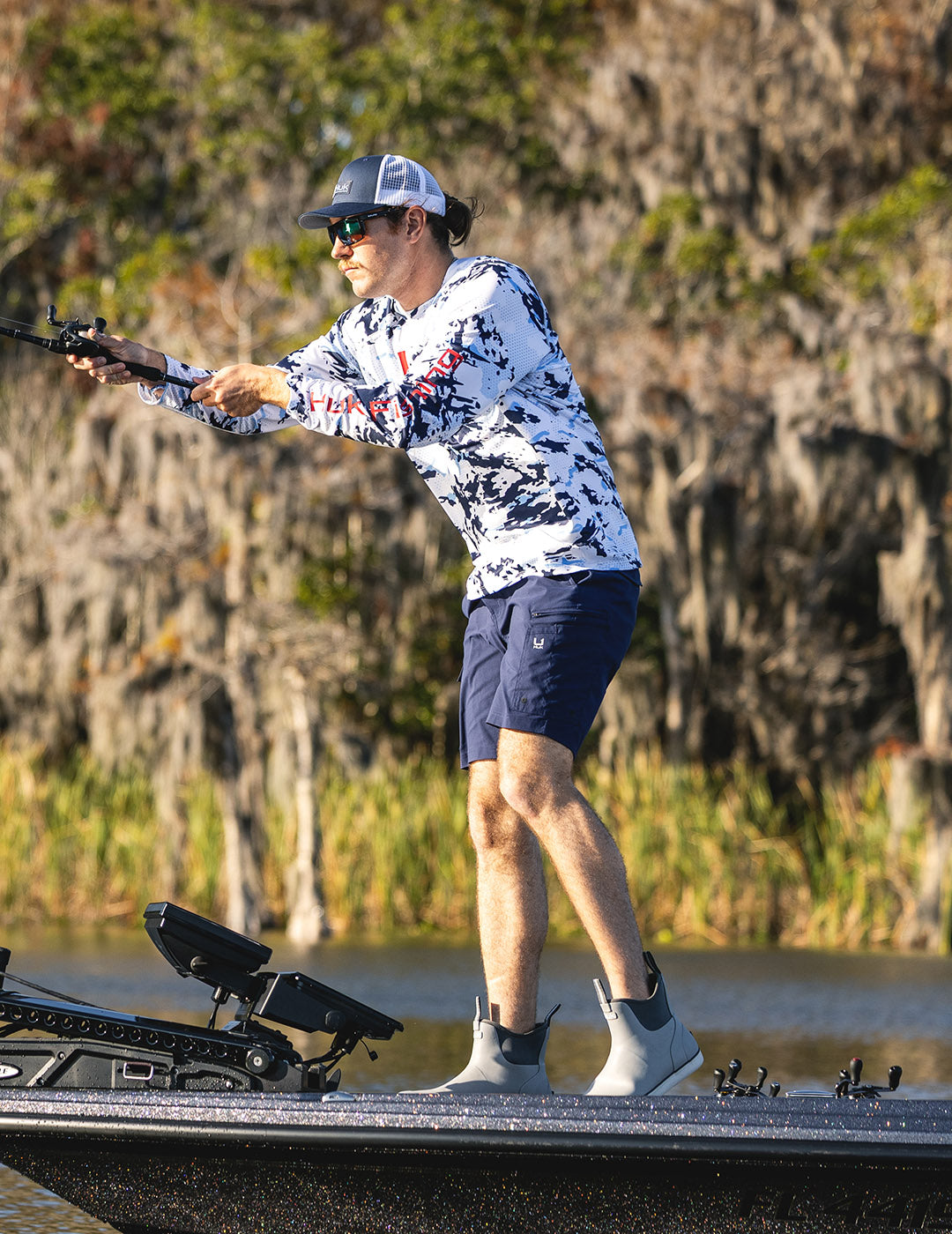 Huk Icon Short - Naval Academy