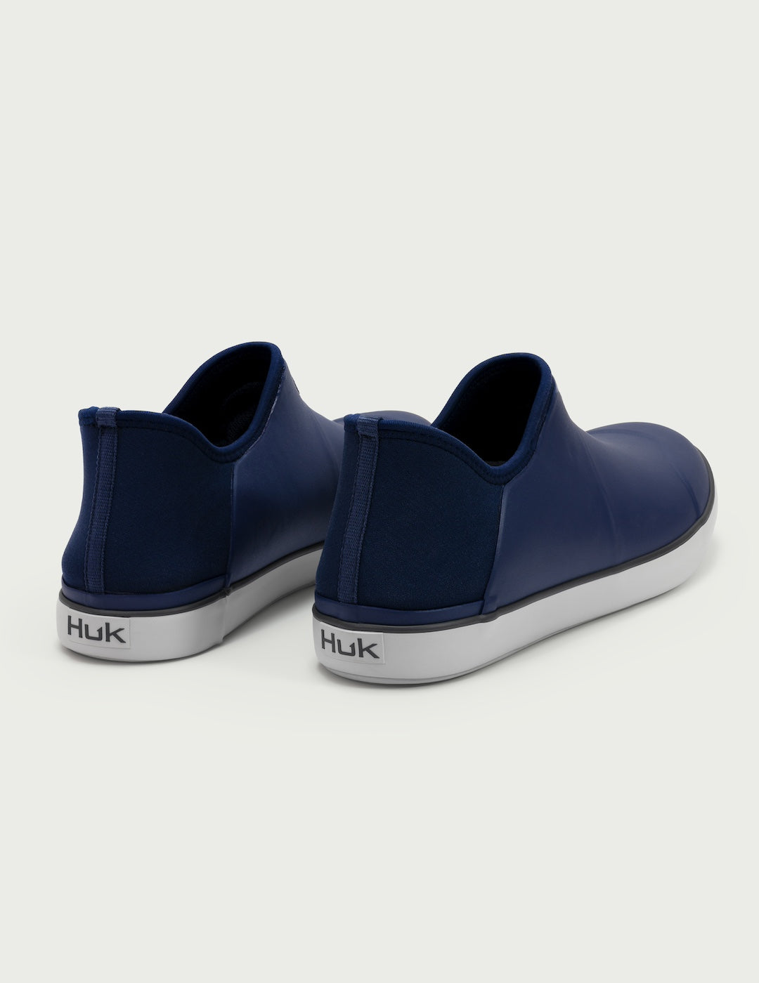 Huk Rogue Wave Shoe - Naval Academy